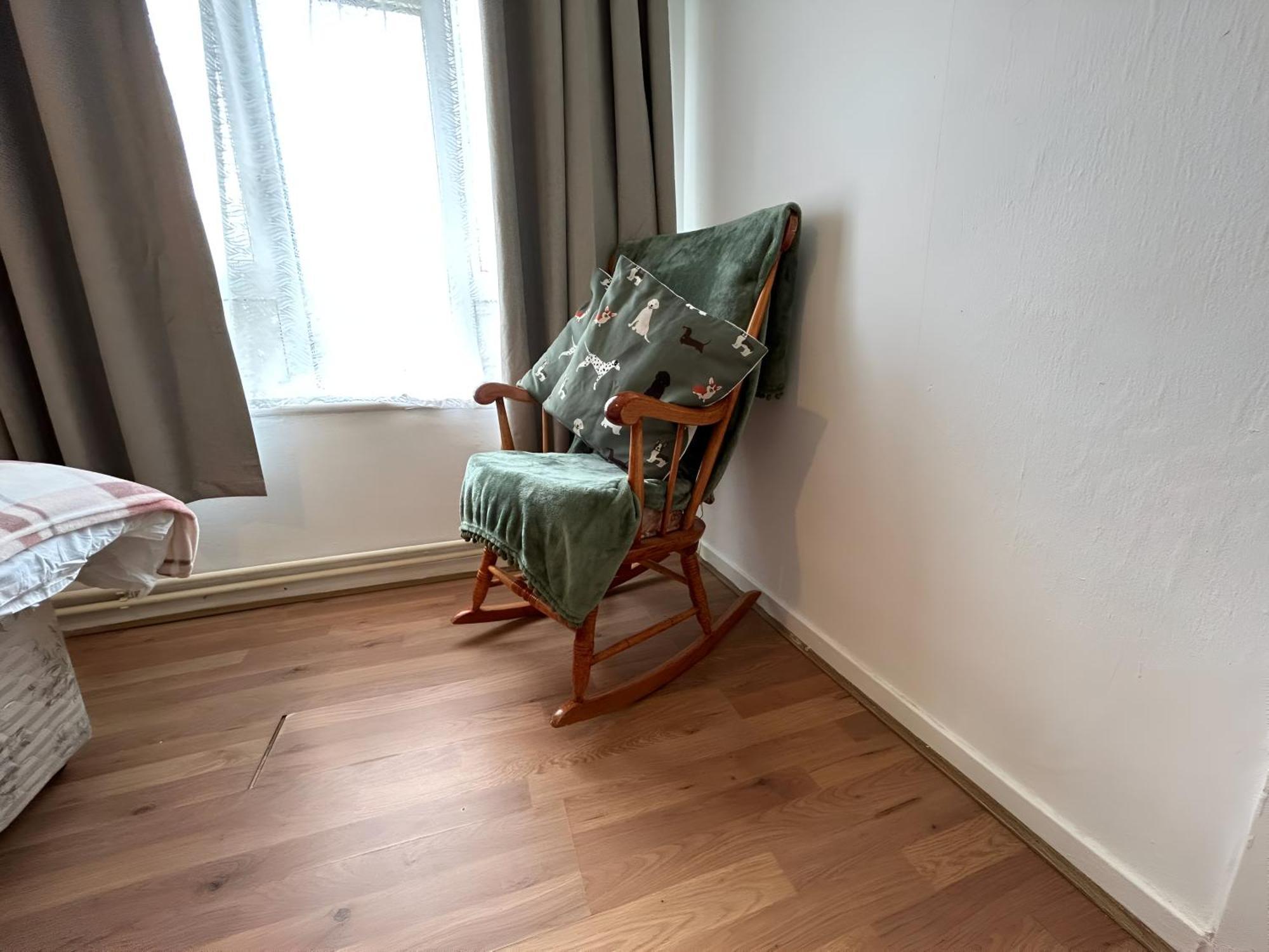 3 Bedroom House By M40 J4 High Wycombe Exteriör bild